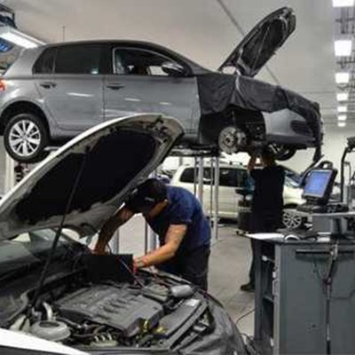 car repair mukesh chandra gond